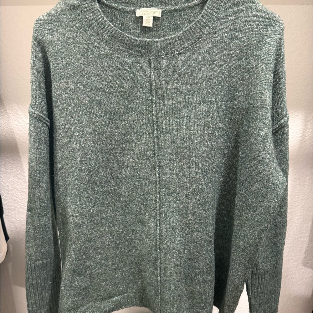 Legendary Outfitters, Women’s Green Oversized Sweater